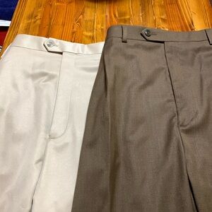 Roundtree & Yorke X 3 Chinos Classic Pleated Front